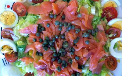 Ensalada de ahumados – Recette de la salade de poissons fumés